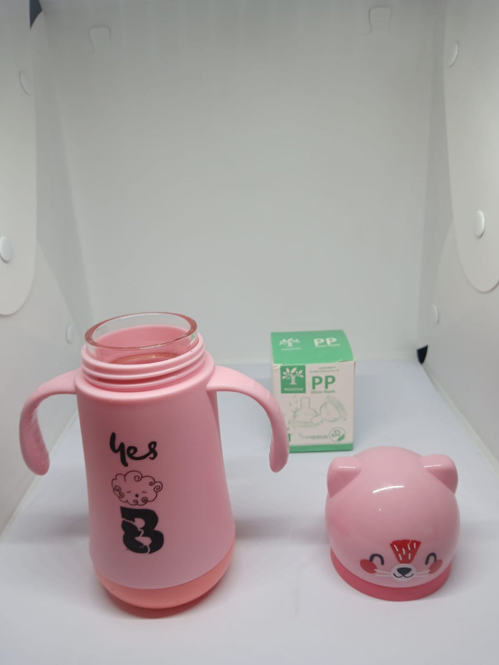 Baby Glass Feeder with Plastic Cover /180ml