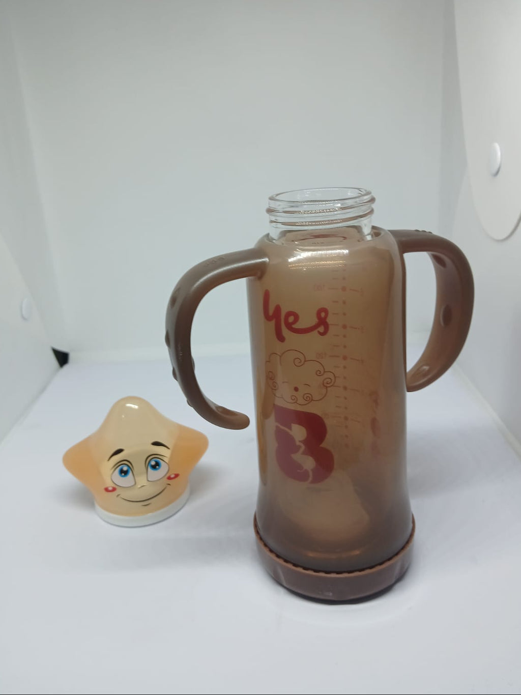 Baby Glass Feeder 240ml (8oz) with Durable Frame and Handle