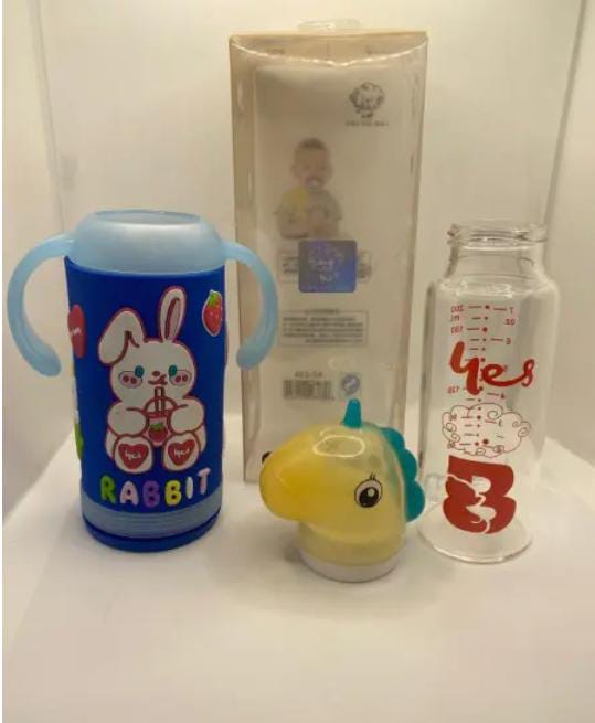 Baby Glass Feeder with Unicorn Cap – 240ml